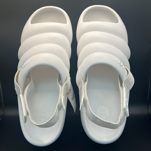 UGG Women’s Aww Yeah Platform - Picture 4 of 7